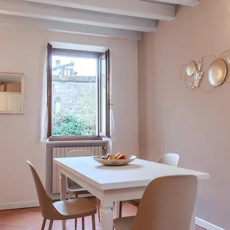 Appartement App. Maison Doree