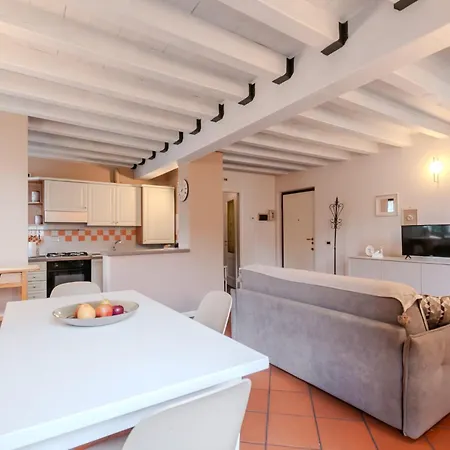 App. Maison Doree *