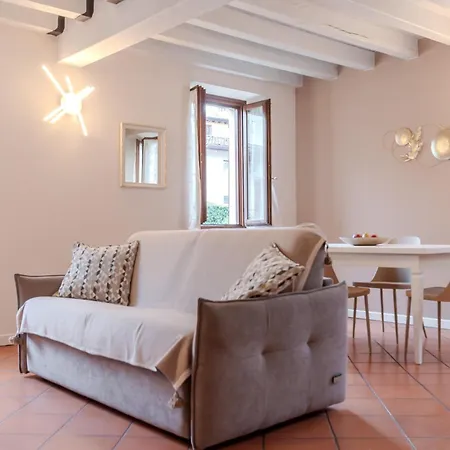 App. Maison Doree *