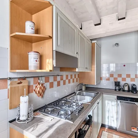App. Maison Doree *