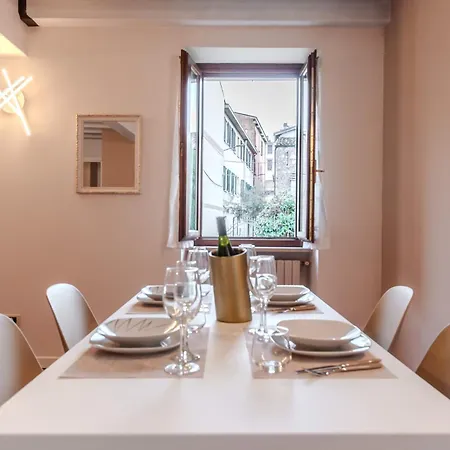 App. Maison Doree Desenzano del Garda