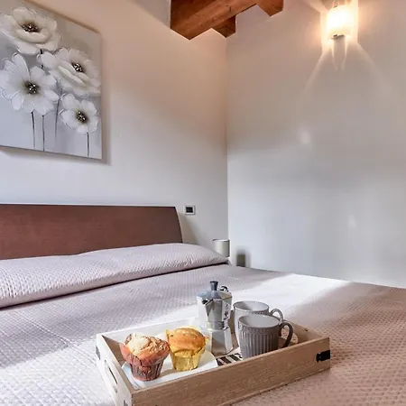 App. Maison Doree Desenzano del Garda